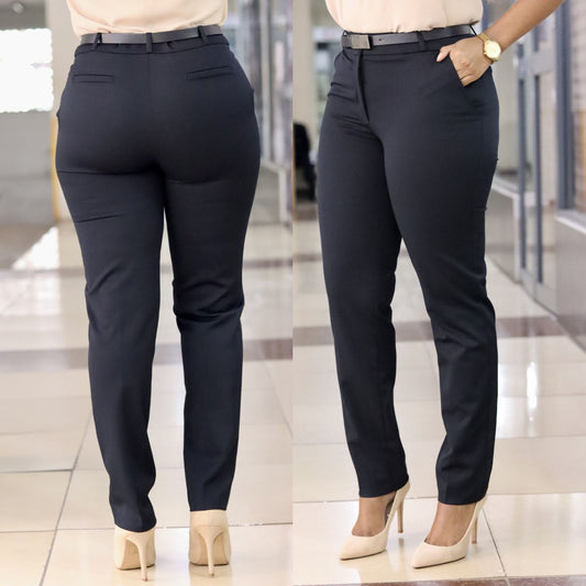 Pocket Belted Trouser in Navy